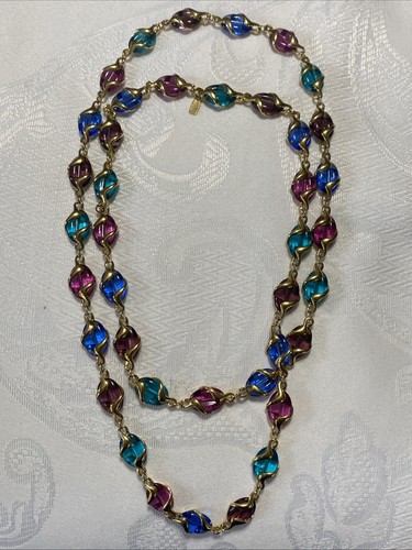 Collar de eslabones de cristal multicolor envuelto en tono dorado Swarovski retirado - Imagen 2 de 5