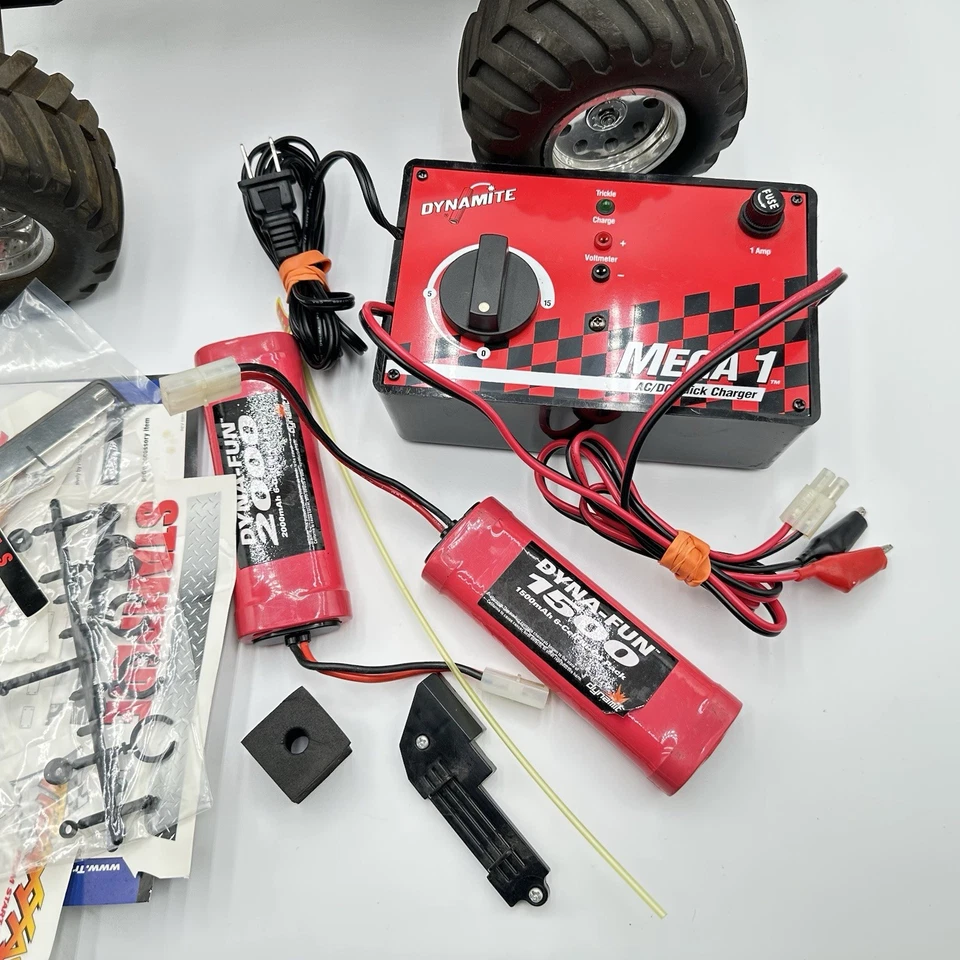 Vintage Traxxas High Performance RTR RC Monster Racing Truck Stampede Model 3610 - Image 4 of 4