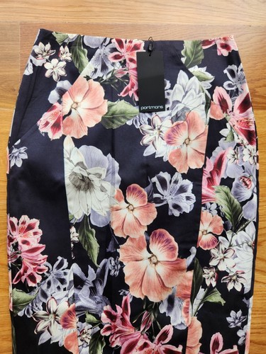 Portmans Floral Pencil Skirt Size 8 BNWT $89.95 RRP Blue Floral Corporate Party - Picture 4 of 6