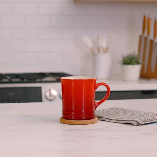Le Creuset Classic Mugs (Set of 4) Meringue - Picture 3 of 10