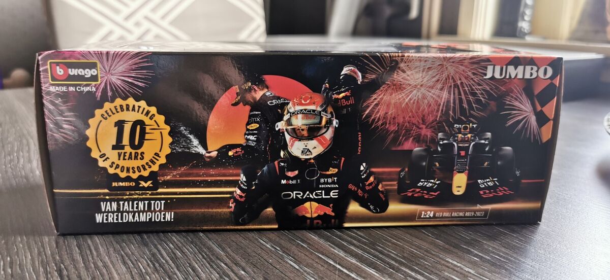 RB19 1:24 Limited Edition Max Verstappen F1 RedBull Racecar RB19 1:24 Limited Edition Max Verstappen F1 RedBull Racecar