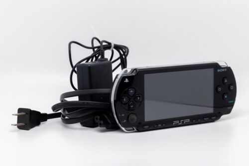Sony PSP 1000 Portable Entertainment Pack picture