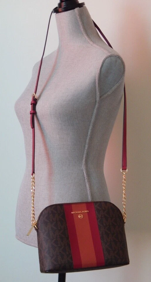 NUEVO CON ETIQUETAS BOLSO XBODY MICHAEL KORS MK MONOGRAMA Raya Central CINDY LG Domo CADENA Berry Foto 2 de 4