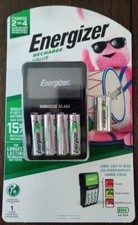   NEW  Energizer NiMH Battery Charger 4 AA and 2 AAA Rechargeable Batteries Kit