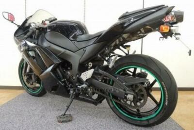 Kawasaki Zrx400 Zrx-2 Zr400e Oil Seal Set Valve Guide 92049-1308