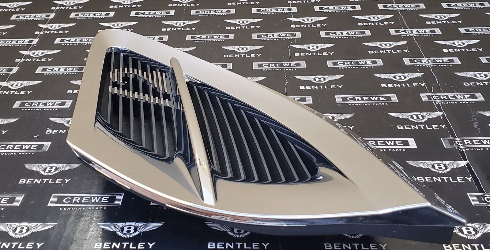 Bentley Continental GTC W12 Fender Chrome Side Grill Wing Vent. #Q1