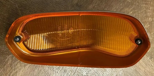 Rare Nos Genuine Mercedes Benz Vintage Truck Front Turn Signal Lens A0015441890 - Picture 8 of 8