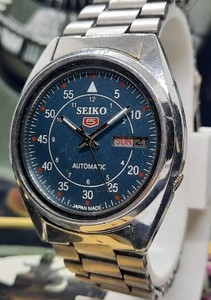 seiko 5 military blue