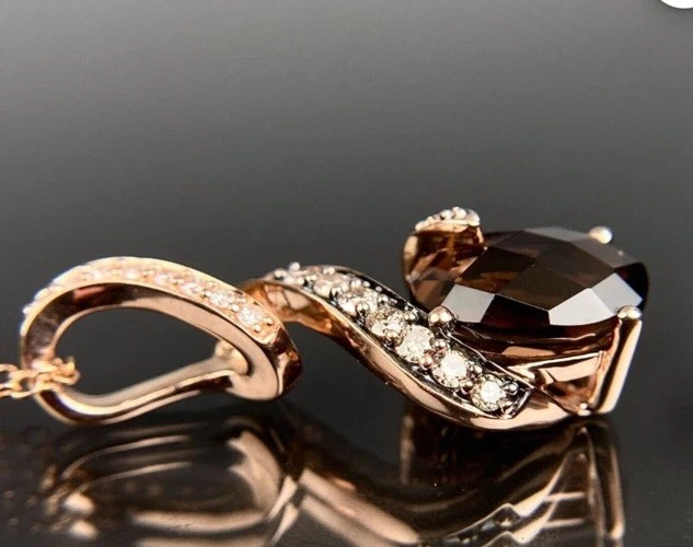 Collar Levian 14k Rosa G Chocolate, Diamante Blanco y Cuarzo Ahumado Colgante 18"". Foto 3 de 4