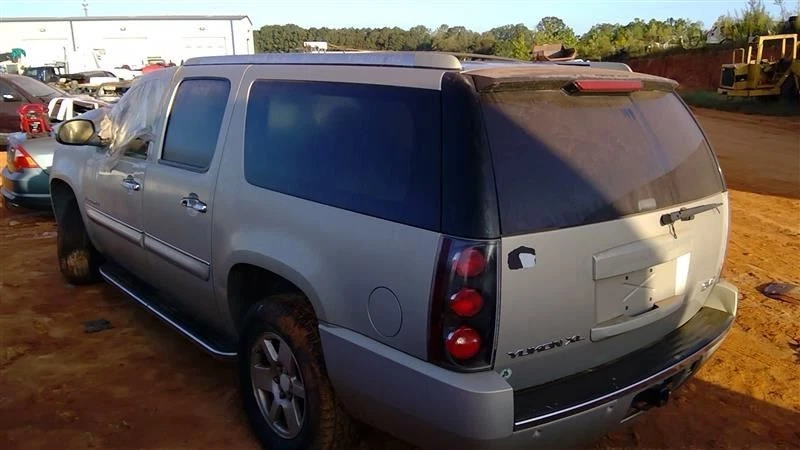 Угловой/парковочный противотуманный бампер подходит для 07–14 SUBURBAN 1500 177138 - Изображение 3 из 4