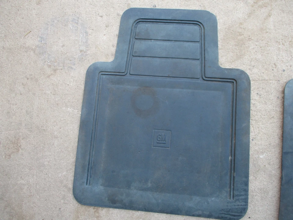 88 89 90 91 92 93 94 95 96 9798 CHEVY GMC TRUCK BLUE OBS FLOOR MATS EXTENDED CAB - Изображение 3 из 4