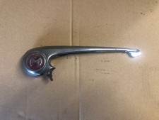 MORRIS MINOR 1000 BONNET FRONT CHROME M FLASH EMBLEM HANDLE BADGE USED
