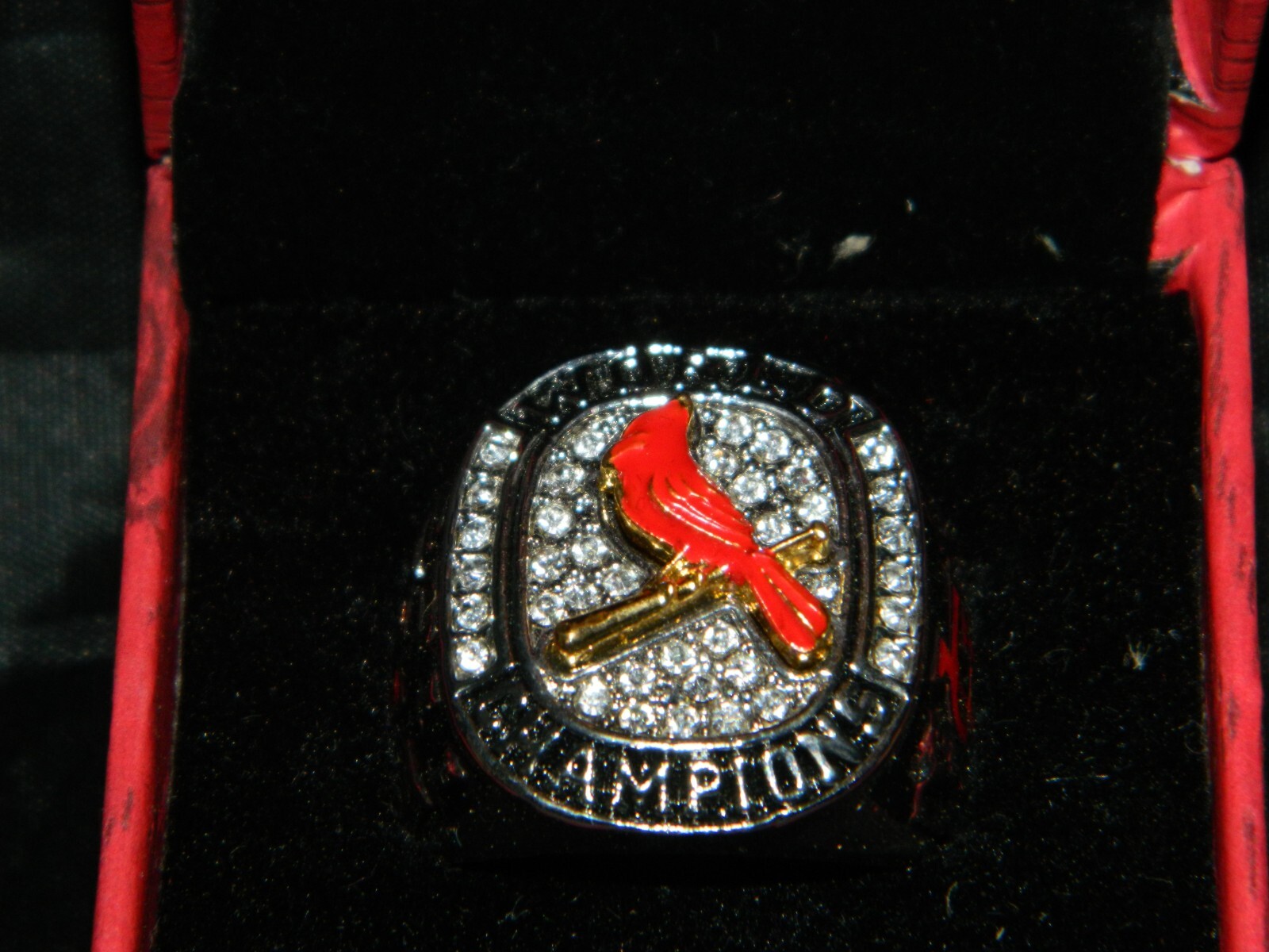 The St. Louis Cardinals Replica Ring of the 2011 World Championship ring