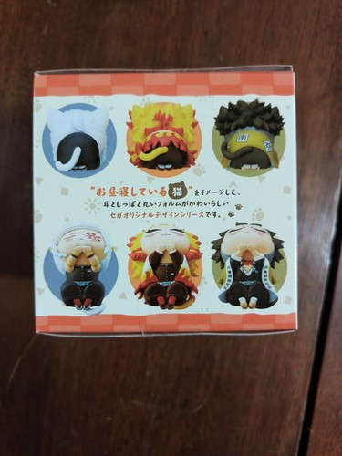 Gyomei Himeji Demon Slayer Sleeping Cat Mini Figure - Picture 2 of 6
