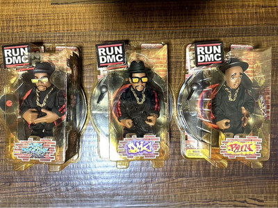 RUN DMC フィギュア RUN DMC Figure 3-piece set | eBay