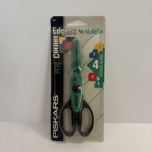 Fiskars Paper Corner Edgers Scissors 9225 Green