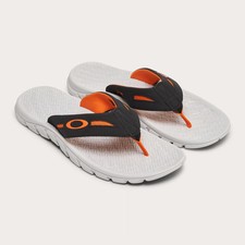 Oakley Operative Sandal 2.0 Flip Flop Lunar Rock/Blackout 10
