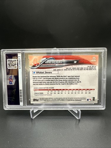 2018 Topps Chrome - Rafael Devers Batting #25 (RC) PSA 9 refractor como nuevo - Imagen 2 de 2