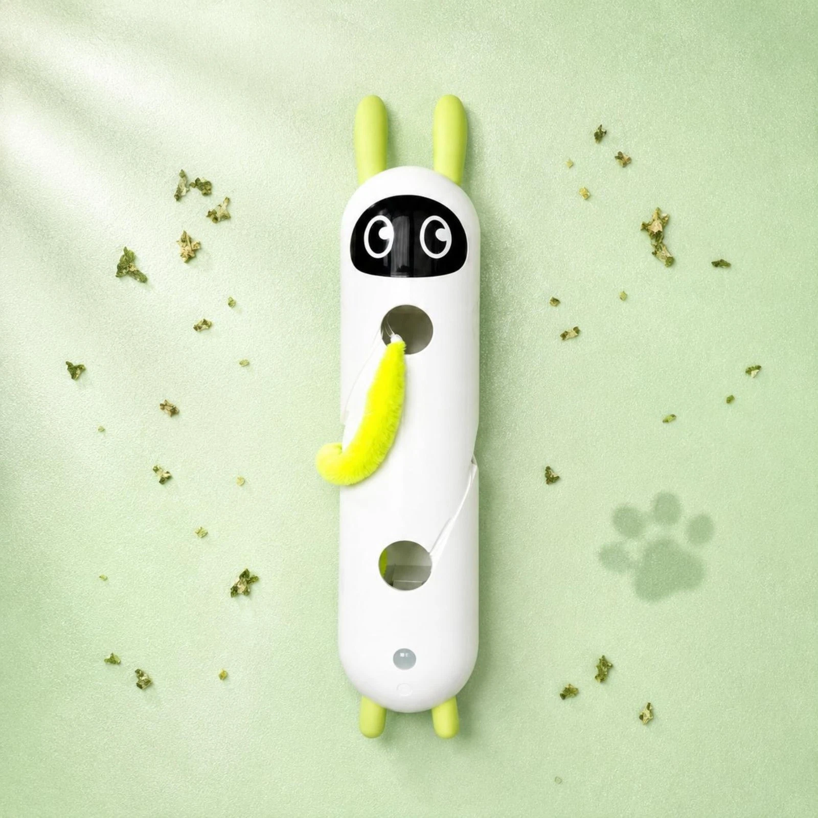 Interactive Feline Toy 360° Rotating Pet Accessory Irregular Jumping