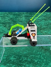 LEGO Space -- Radon Rover 6829 * 100% Complete with Instruction Book * 1997