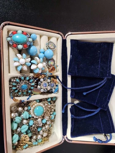 vintage costume jewelry lot in beautiful box