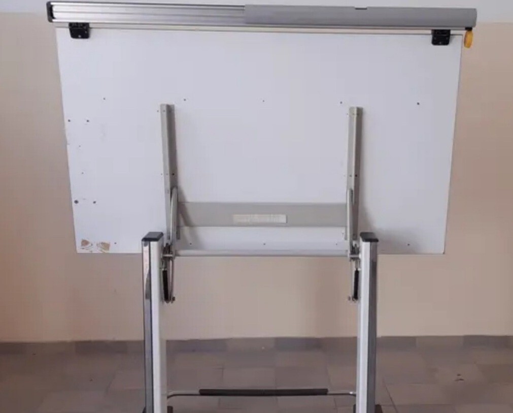 NEWFUN Lavagna Da Disegno A3 Professionale - Con Goniometro, Binario Parallelo, Angolo Regolabile - Foto 3