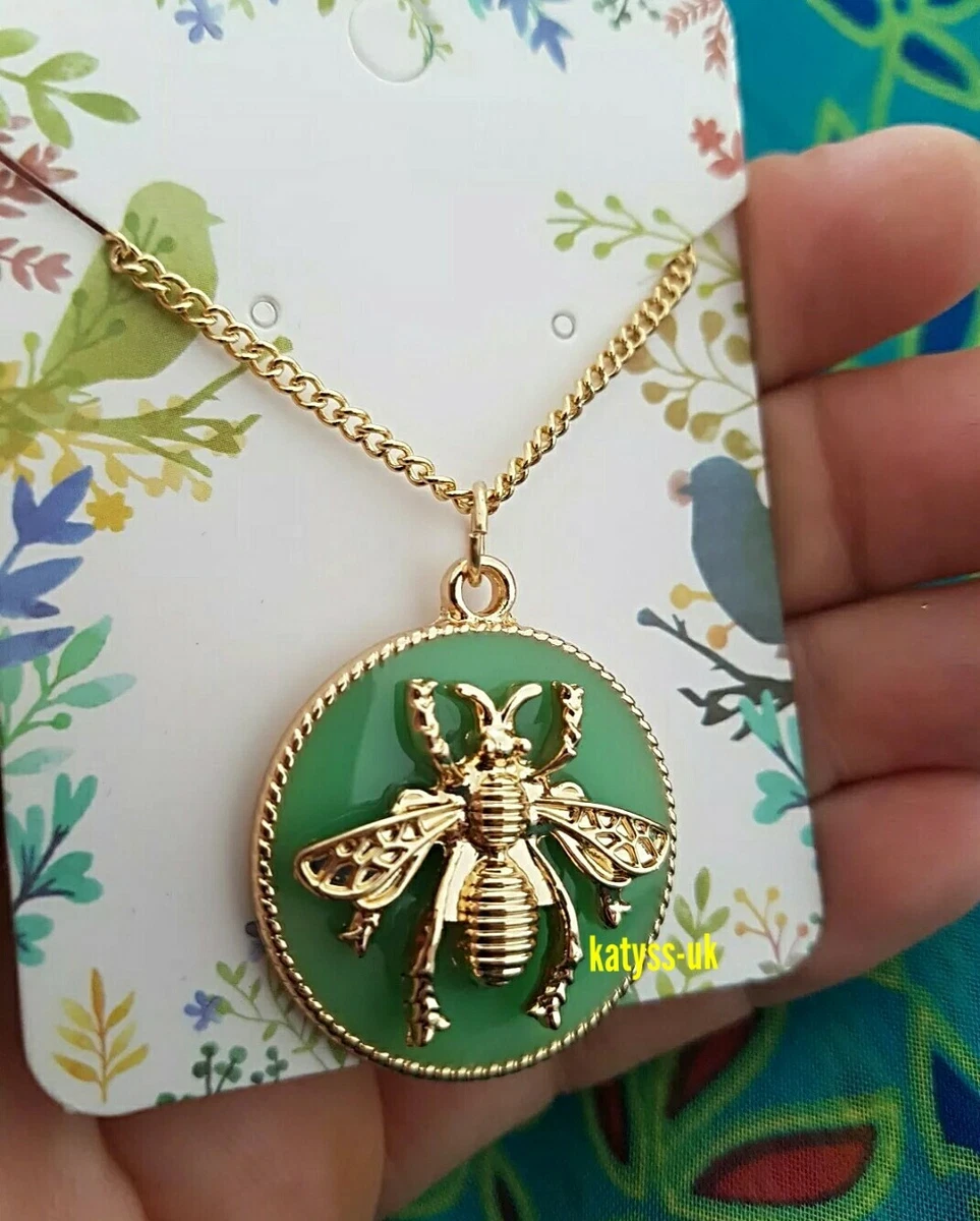 Gucci bumble hotsell bee necklace