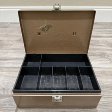 Vintage Rockaway Metal Prod. Metal Cash Lock Box 7 Slot Tray Made in USA