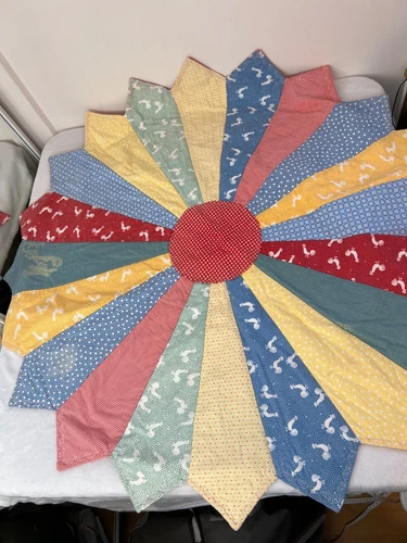 Handmade Flower Starburst Quilt Baby Rooster Chicken Farmhouse