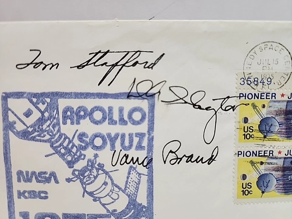 7/15/75 Apollo-Soyuz NASA 1st Day Cover Signed Stafford, Brand, Slayton RRP 187 - Image 2 of 3