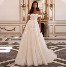 Trendy Strapless Wedding Gown Lace Appliques Chapel Train Off the Shoulder Pleat