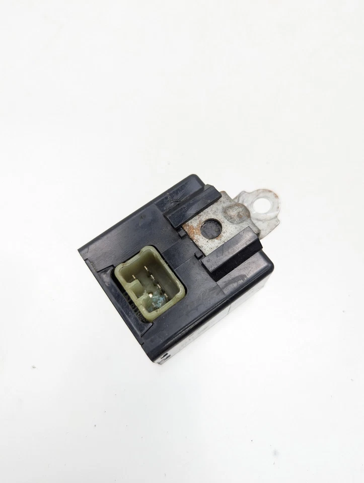 Camioneta pickup Toyota 4Runner 1990 relé de control de velocidad/crucero 88220-35010 89-95 Foto 4 de 4