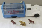 VINTAGE 1950'S MARX USA PET SHOP DELIVERY TRUCK PLASTIC & DOG FIGURINES