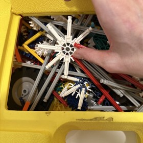 VTG K'NEX Knex Building Set Toys Yellow Box Case With Pieces Approx 4 Lbs 1993