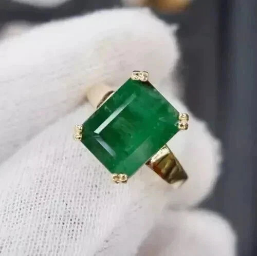 Natürlicher grüner Smaragd 4 kt Smaragdschliff Eheringe 14 Karat Gelbgold vergoldet Silber