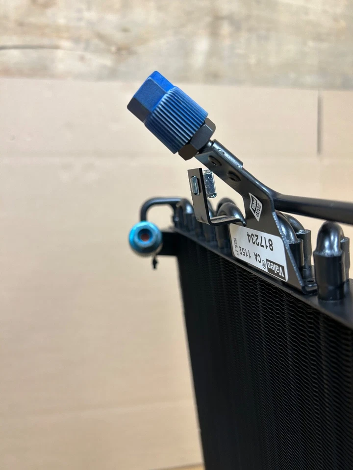 Condensador de CA VALEO 817234 NUEVO COMPATIBLE CON 86-93 Mercedes-Benz 260E 300 TE/E/CE/D Foto 4 de 4