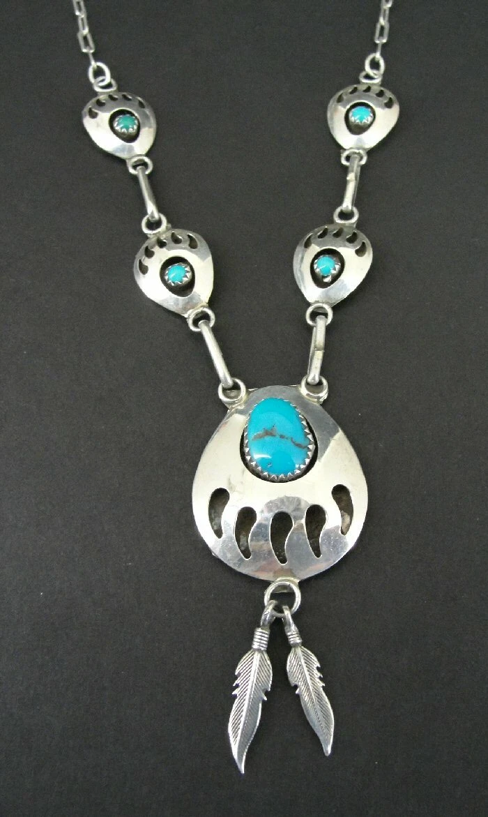 Necklace Sterling Bear Paw Vintage Turquoise Stones Feathers Silver 925 Necklace