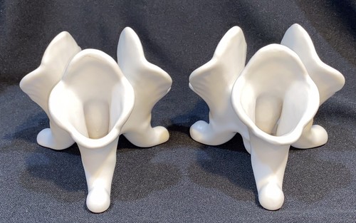 Pair Van Briggle Triple Bud Vases Candleholder Trumpet Cornucopia White 5” - Picture 2 of 6