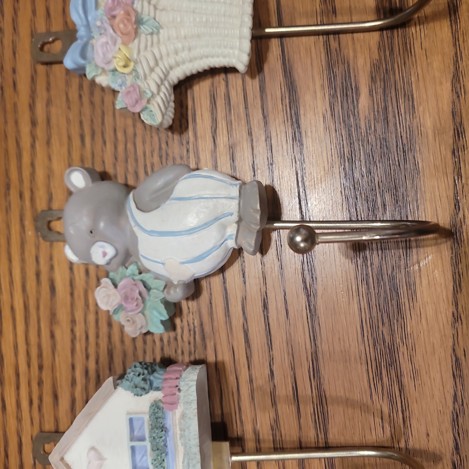 Picture 3 of 5
