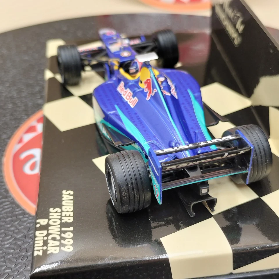 MINICHAMPS 1/43 Sauber Redbull Petronas 1999 Show Car P. Deniz 430990082 - Image 4 of 4