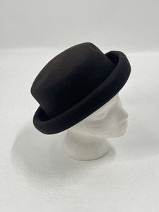 Vtg Amanda Smith Made in Italy Brown Wool Felt Bowler Cloche Hat VTG Amanda Smith Red Wool Felt Cloche Hat Black Band Bow  main image 4
