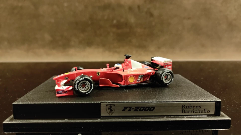 Hot Wheels Ferrari F1 2000 1:43 Rubens Barrichello – Auto Diecast da Collezione - Immagine 3 di 4