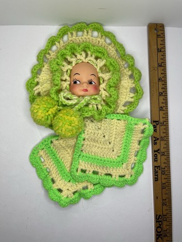 Vintage Green Plastic Doll Face Pot Holder Hanging Hand Crochet Kitchen Decor - Picture 5 of 5