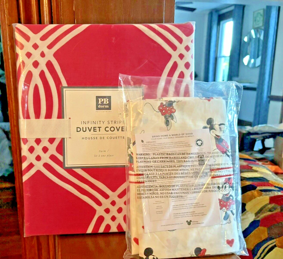 Fronha Pottery Barn Mickey Minnie Mouse + Edredom Rosa Férias Disney CONJUNTO 2h - Imagem 2 de 4