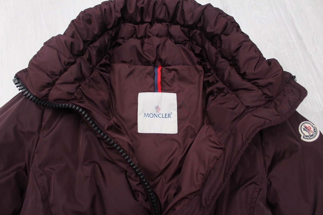 Women's MONCLER Cobaye Long Down Puffer Jacket Coat Belted Women's MONCLER Cobaye Long Down Puffer Jacket Coat Belted