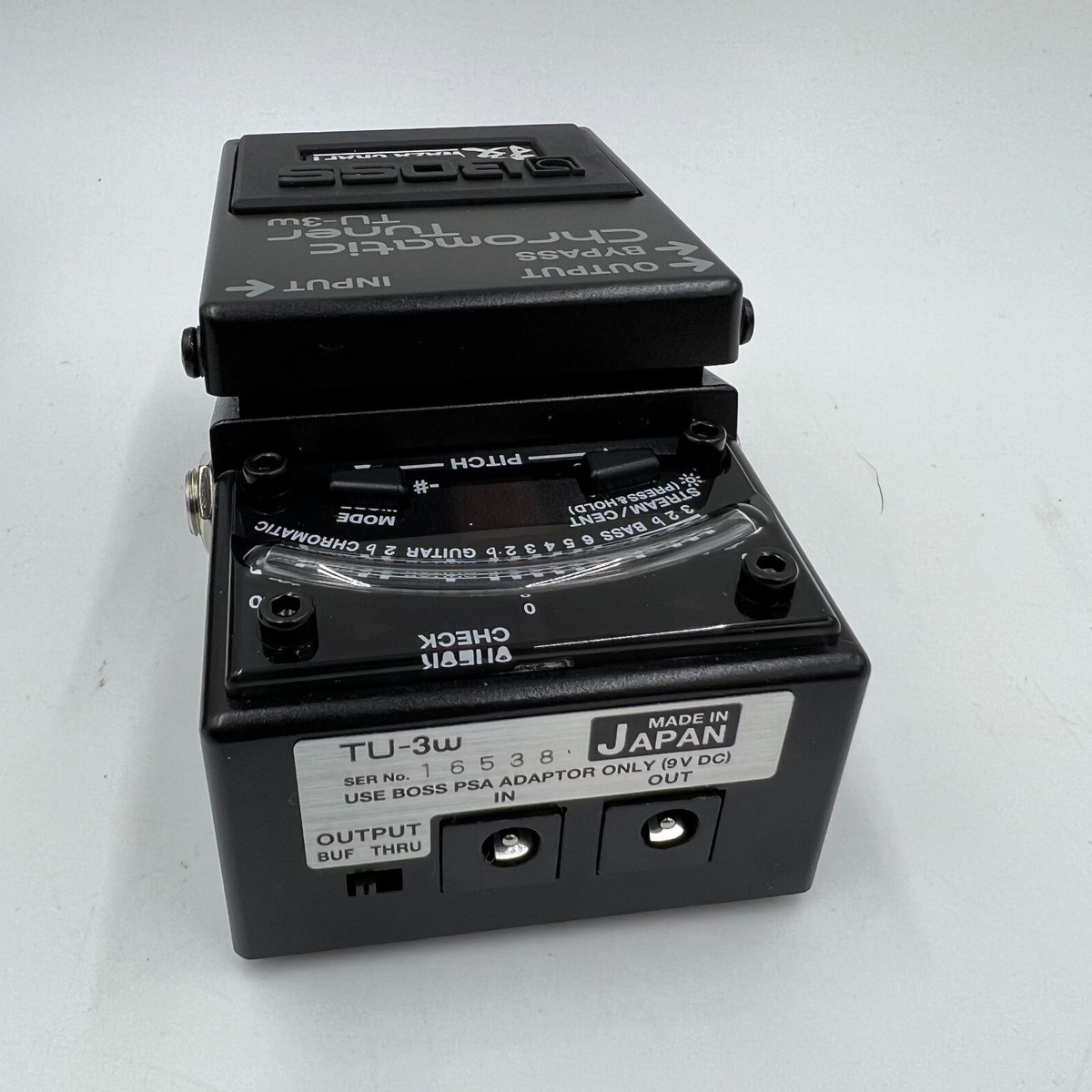 【新品未使用】BOSS TU-3w Chromatic tuner Amazon.com: Boss TU-3W Waza Craft Chromatic Tuner with