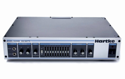 Hartke HA2500 250-Watt Bass Amp Head 2004 - Present - Silver