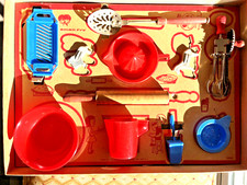 1950S PRESSMAN TOY, "SMALL FRY PASTRY SET", 10 ACCESSORIES, ORIG BOX 1102, USA 
