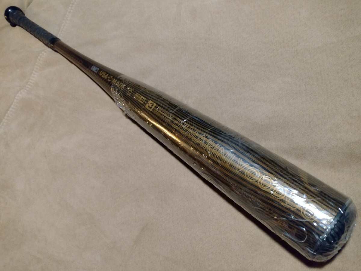 Batte DeMarini Voodoo One 2024 - BBCOR 33/30 (-3) - Or