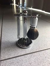 Stainless Steel Shaving Kit Razor Brush Stand Razor Blade Included